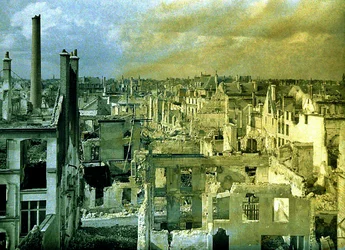 Panorama der Ruinen der Stadt Reims, Marne, Frankreich, 1917